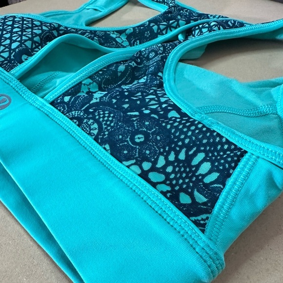 NWOT Lululemon Run With The Sun Bra Bali Breeze - Picture 11 of 11